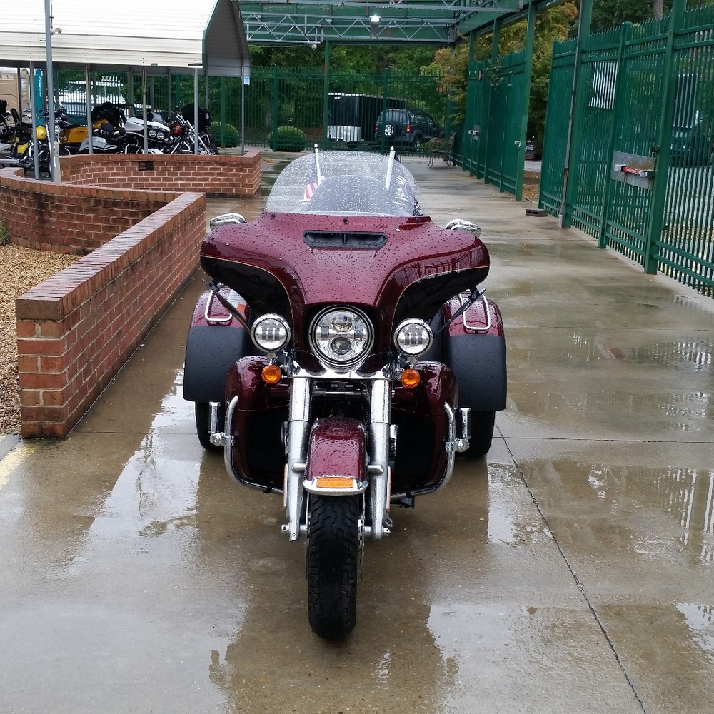 Meet your Posher, Robert